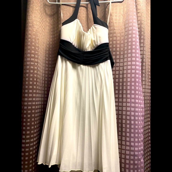 Halter cocktail knee length dress - Picture 1 of 1